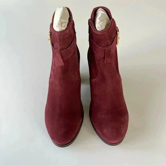 Diba Suede Sleek Bootie in Burgundy and Gold Size 7.5 New without box! - Picture 4 of 8